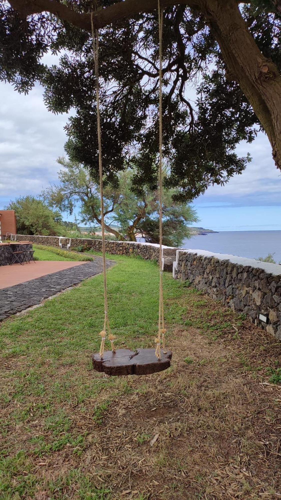 Alluar Lodge Angra do Heroísmo Eksteriør billede